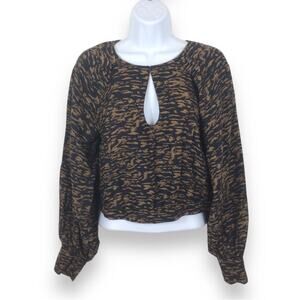 Banana Republic Keyhole Cropped Smocked Top XS